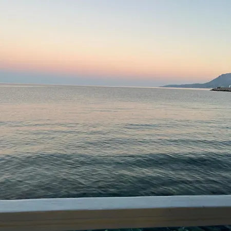 Yayas View Kymi Feriehus